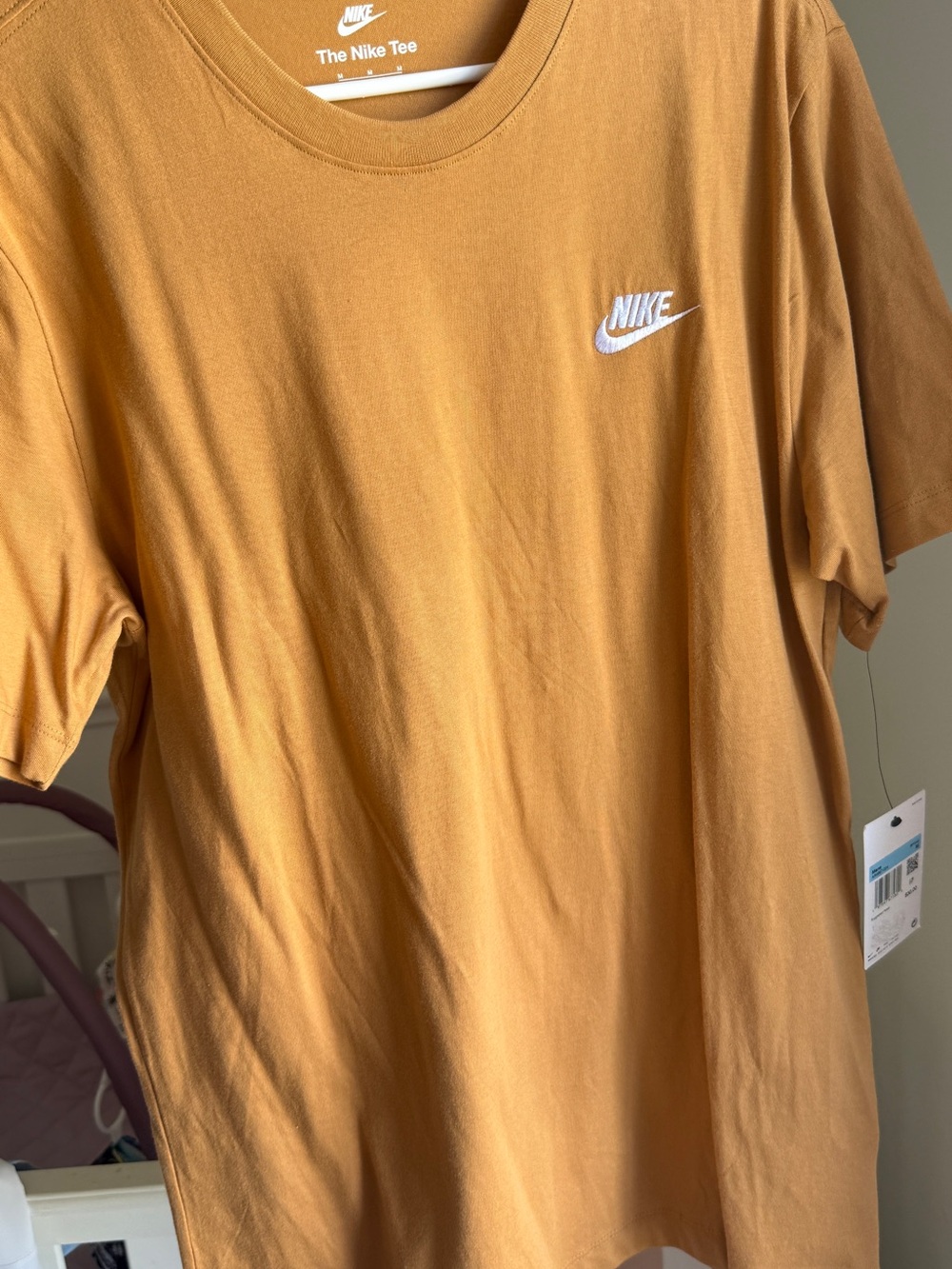 Nike Men's Mustard/White Short-Sleeve Crew Tee
